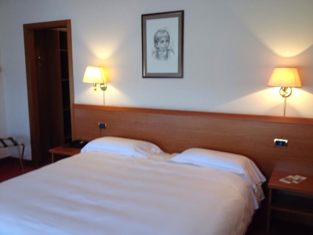 Hotel Palace Rovigo Eksteriør bilde